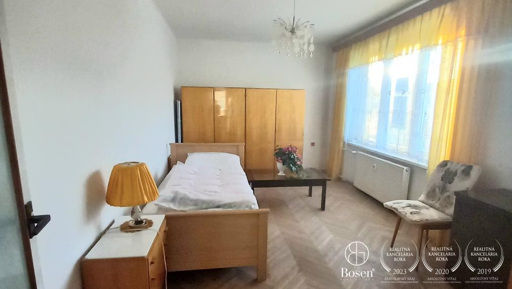 BOSEN | Na predaj 2 izbový byt na Partizánskej ulici v Malackách