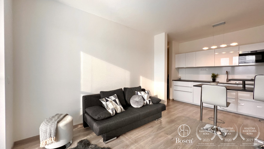 BOSEN I PRENAJATÉ - 1 izbový byt v Slnečniciach
