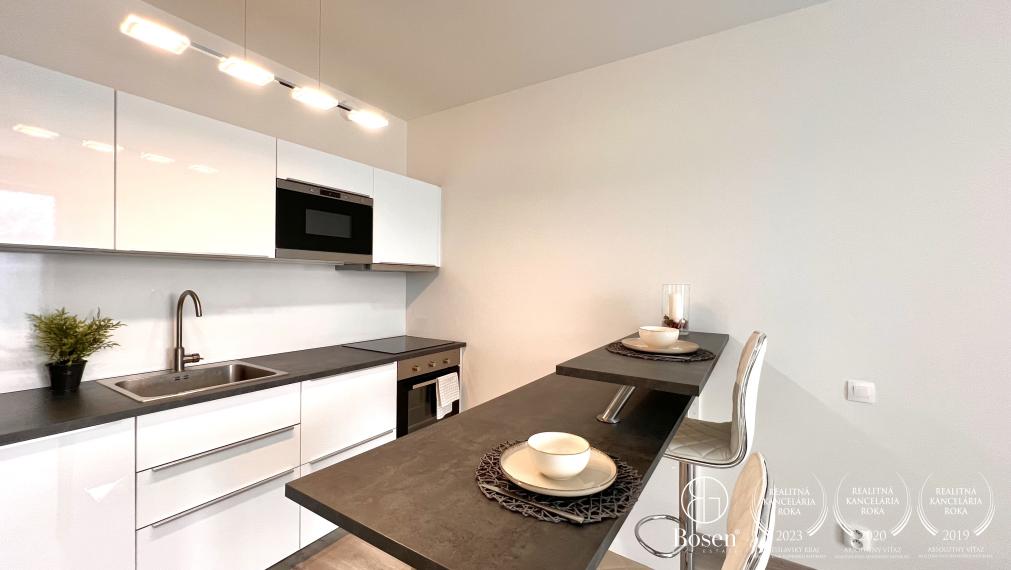 BOSEN I PRENAJATÉ - 1 izbový byt v Slnečniciach