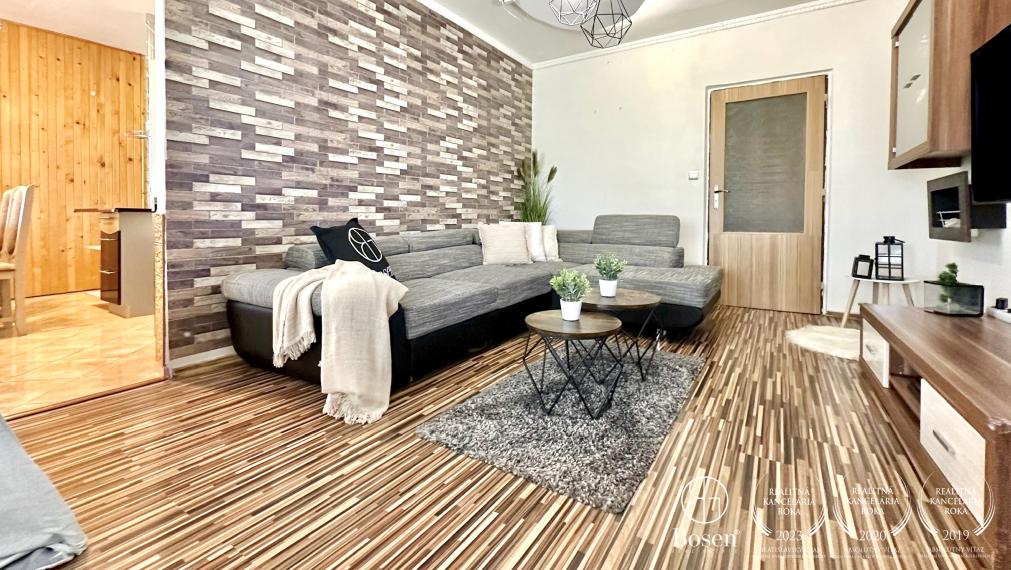 BOSEN | Rezervované, zrekonštruovaný 3izbový byt s 2balkónmi.