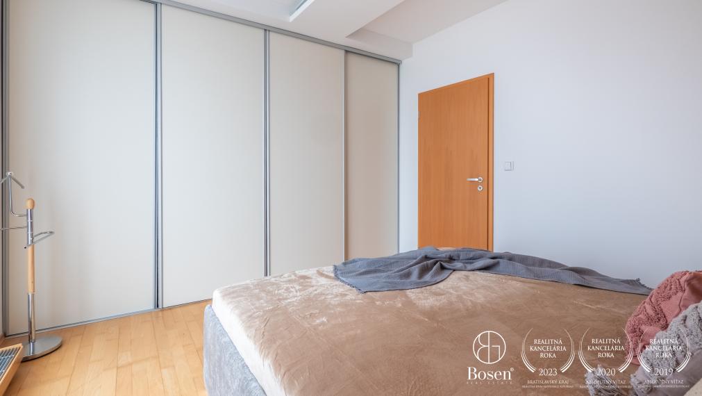 BOSEN | Prenajaté - Vkusný, priestorovo veľkorysý 2 izb. byt, Vienna Gate, Bratislava - m.č. Petržalka, 81 m2