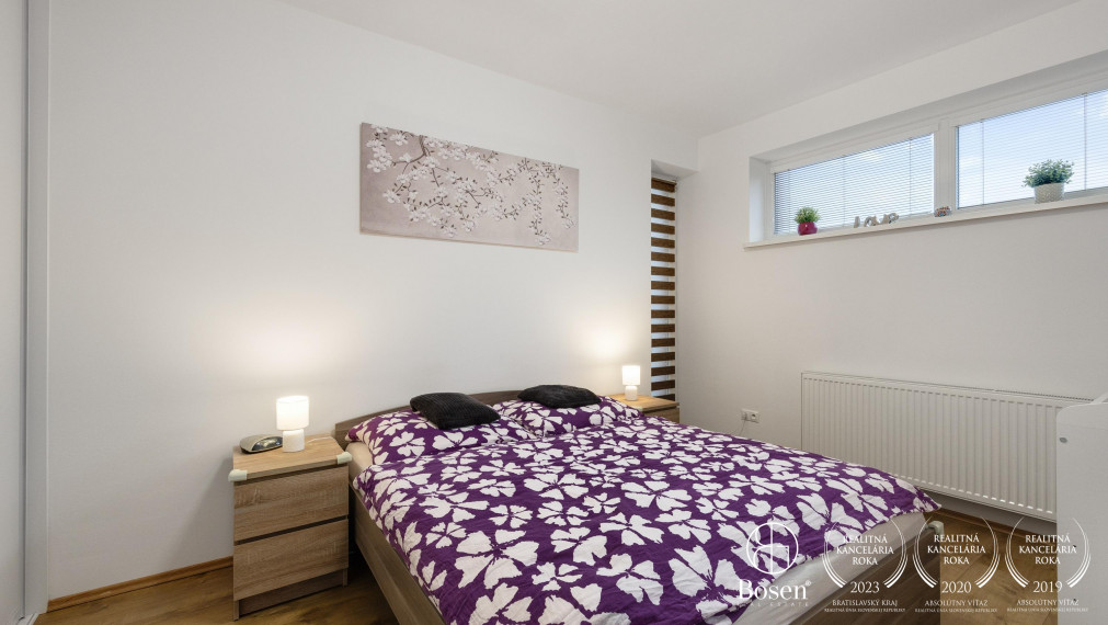 BOSEN | REZERVOVANÉ! Na predaj 3 izbový byt s vlastnou garážou, Kuchyňa