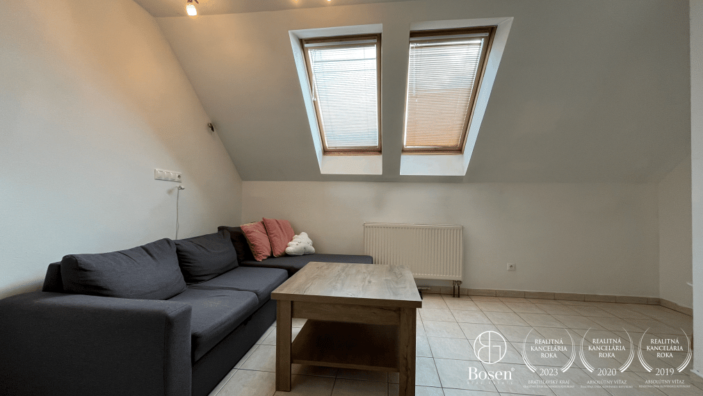BOSEN | Na prenájom 2 izbový byt s garážou v tichej časti mesta Malacky