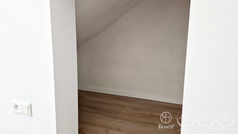 BOSEN | POSLEDNÝ- 2 izb. BYT  so záhradkou