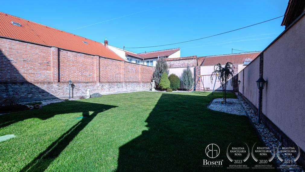 BOSEN | REZERVOVANÉ - RD v obľúbenej lokalite Kalvária