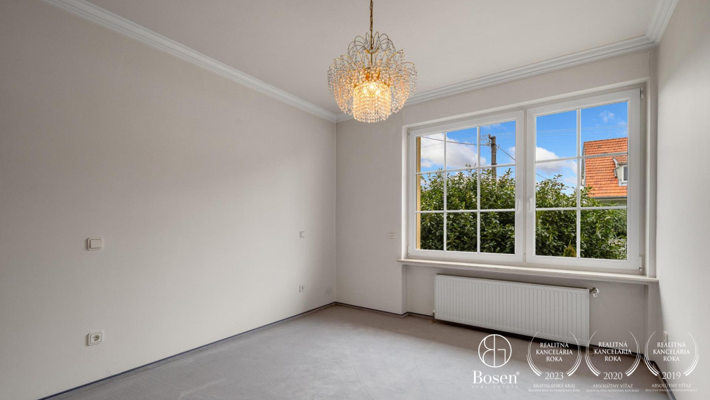 BOSEN | Rezervované - RD 210m2 s hosťovským domom 127,5 m2, Pezinok