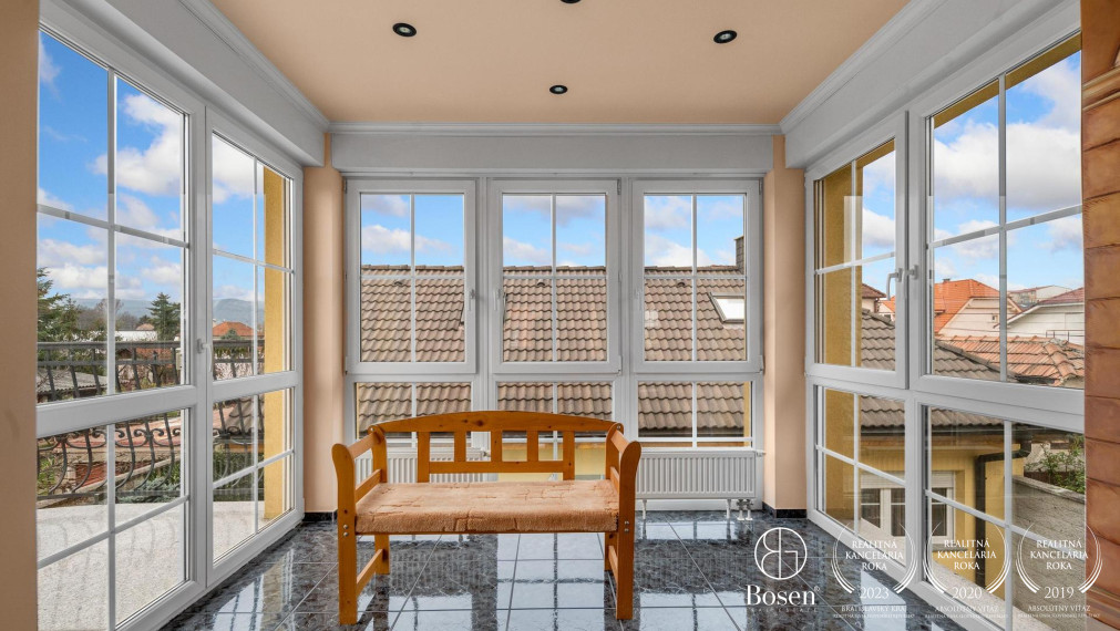 BOSEN | Rezervované - RD 210m2 s hosťovským domom 127,5 m2, Pezinok