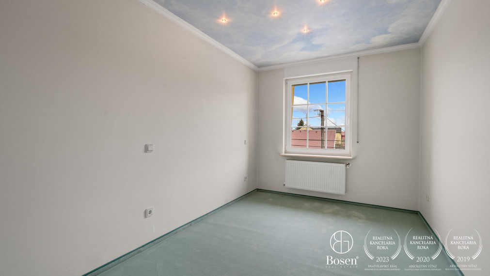 BOSEN | Rezervované - RD 210m2 s hosťovským domom 127,5 m2, Pezinok