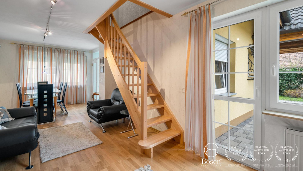 BOSEN | Rezervované - RD 210m2 s hosťovským domom 127,5 m2, Pezinok