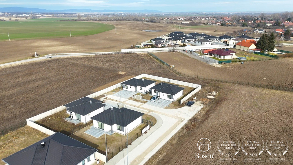 BOSEN | Novostavba, Predaj 3 izbových rodinných domov, Senec, 500 m2