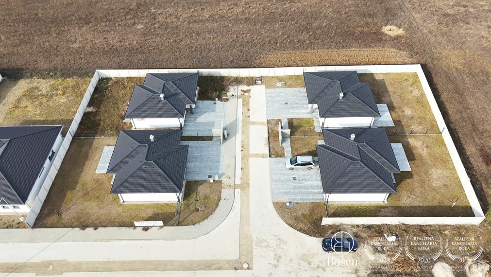 BOSEN | Novostavba, Predaj 3 izbových rodinných domov, Senec, 500 m2