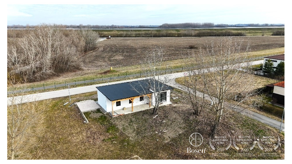 BOSEN | 3 izbový dom v štandarde s kuchynskou linkou, Vojka nad Dunajom