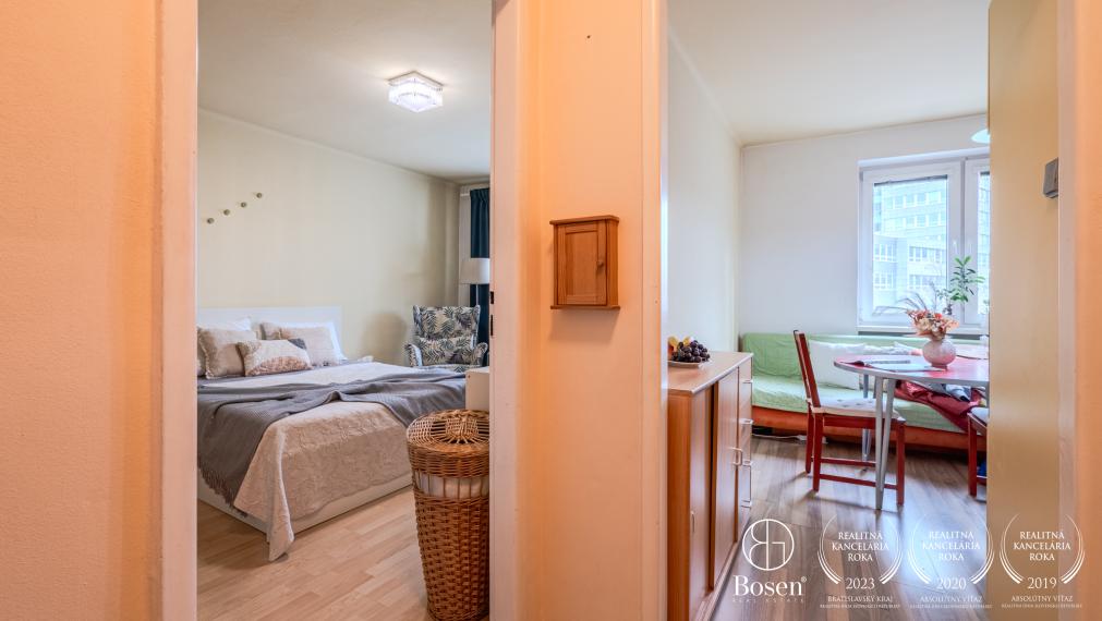 BOSEN | Na predaj zariadený 1 izbový byt, Bratislava-Ružinov, Prievozská ulica, 39 m2