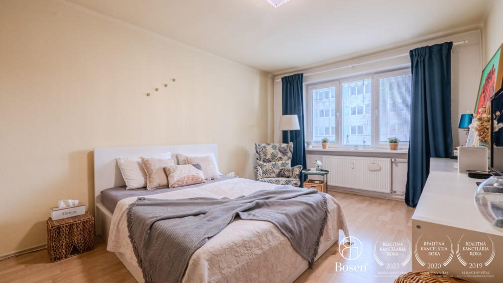 BOSEN | Na predaj zariadený 1 izbový byt, Bratislava-Ružinov, Prievozská ulica, 39 m2