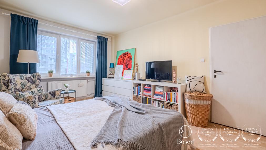 BOSEN | Na predaj zariadený 1 izbový byt, Bratislava-Ružinov, Prievozská ulica, 39 m2