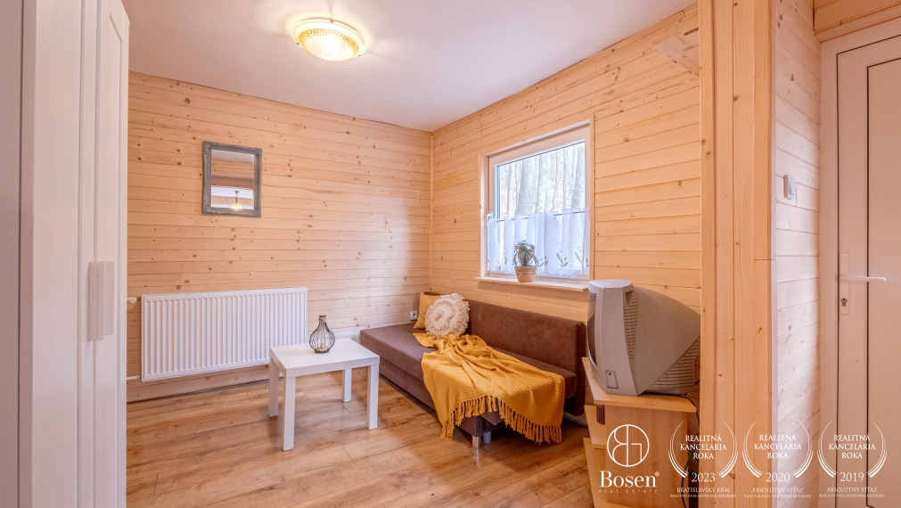 REZERVOVANÉ BOSEN I Chalupa pod lesom na Predaj Smolenice časť Jahodník