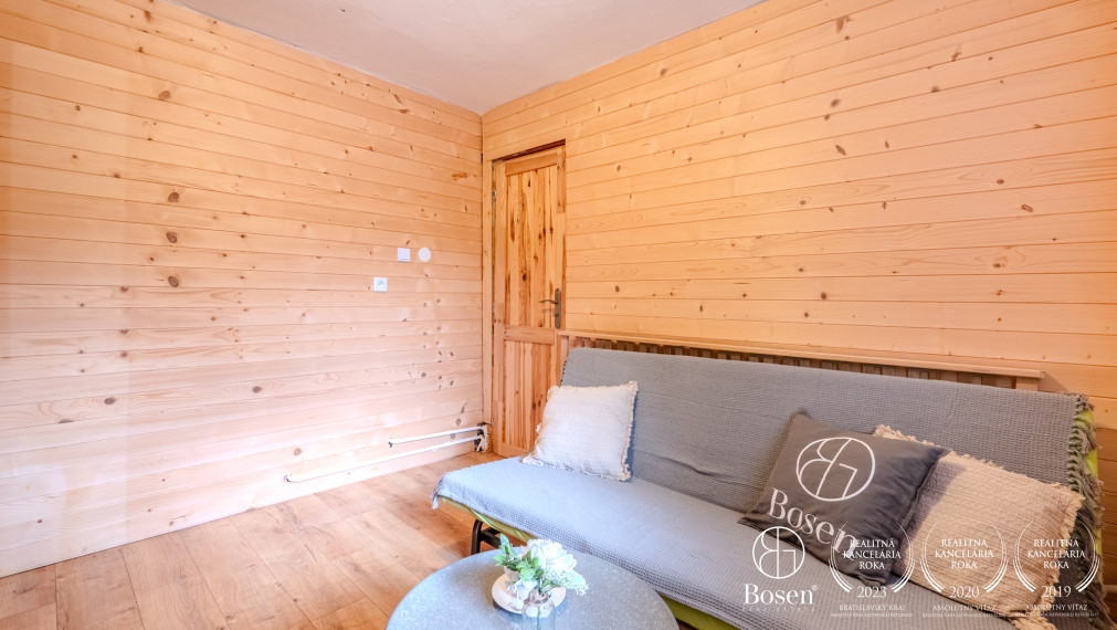 REZERVOVANÉ BOSEN I Chalupa pod lesom na Predaj Smolenice časť Jahodník