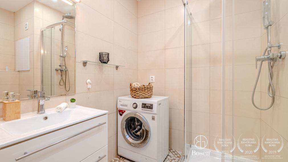 BOSEN |   3 izbový byt s balkónom, Bratislava – Petržalka, Wolkrova ul.