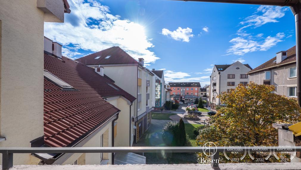 BOSEN | Na prenájom priestranný 3 izbový byt v centre mesta Malacky, Malé námestie