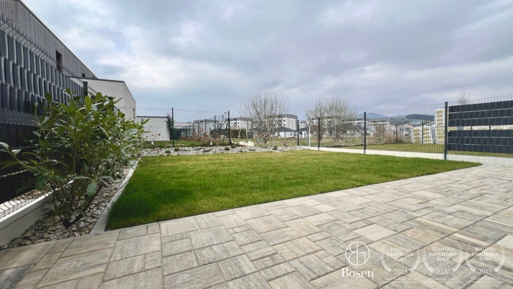 BOSEN | IHNEĎ K ODOVZDANIU - Rodinný dom za cenu bytu na predaj - Trenčín