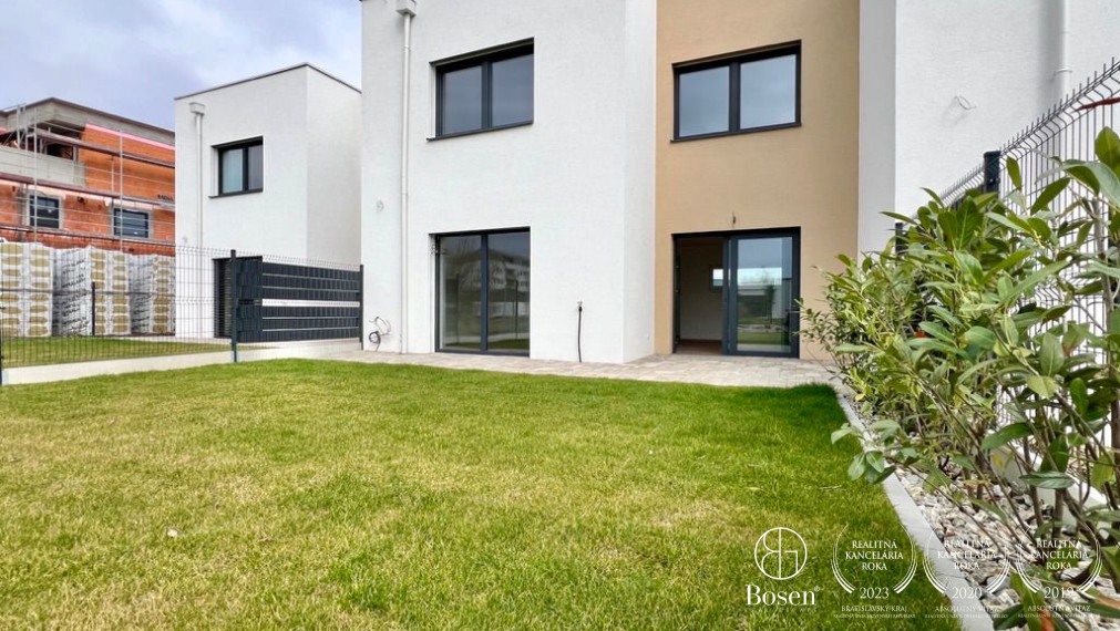 BOSEN | IHNEĎ K ODOVZDANIU - Rodinný dom za cenu bytu na predaj - Trenčín