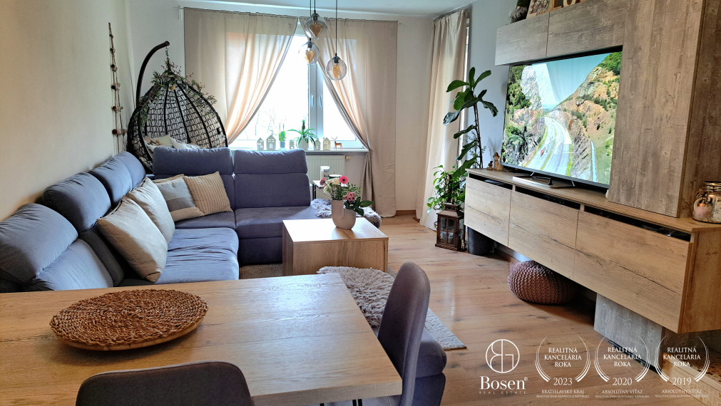 BOSEN |  4izbový byt čiastočne zariadený