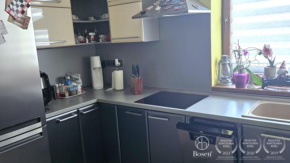 BOSEN I 4 izbový Rodinný dom v radovej zástavbe