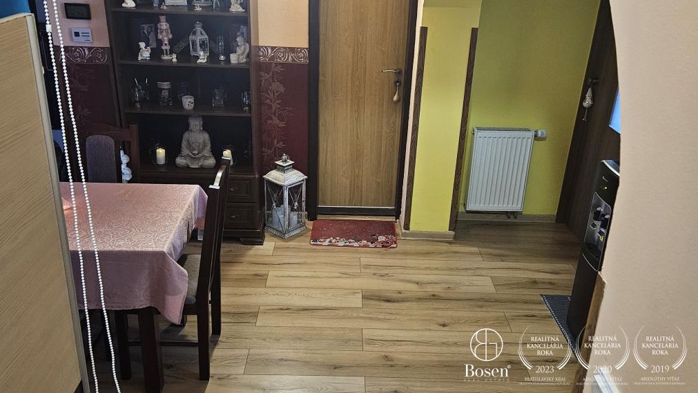 BOSEN I 4 izbový Rodinný dom v radovej zástavbe