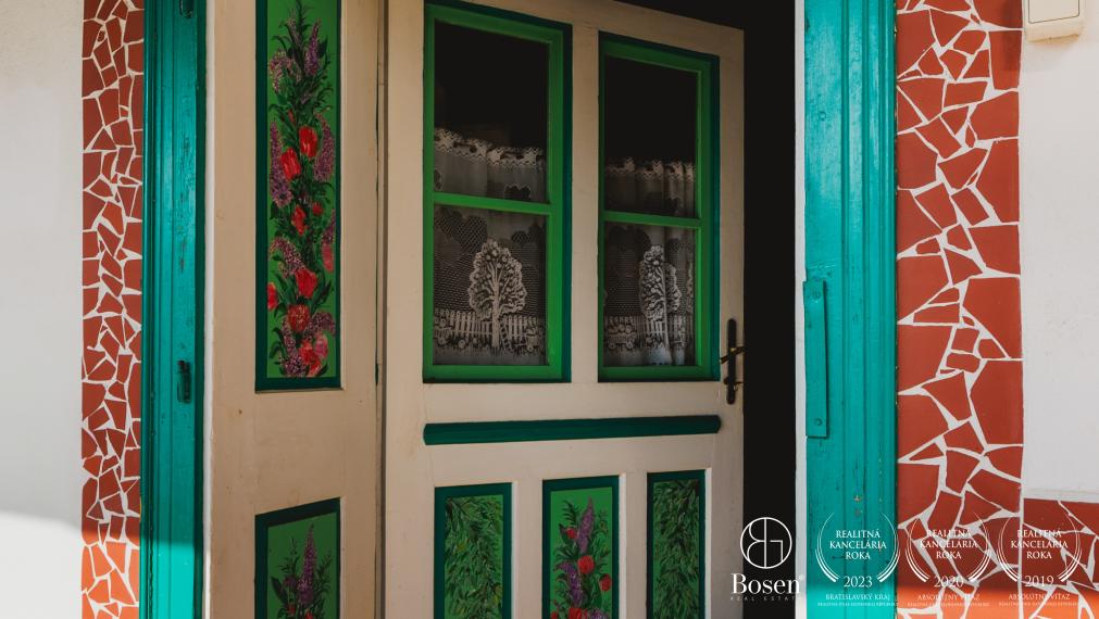 BOSEN | REZERVOVANÉ | RD s letnou kuchyňou na 10-árovom pozemku, Močenok