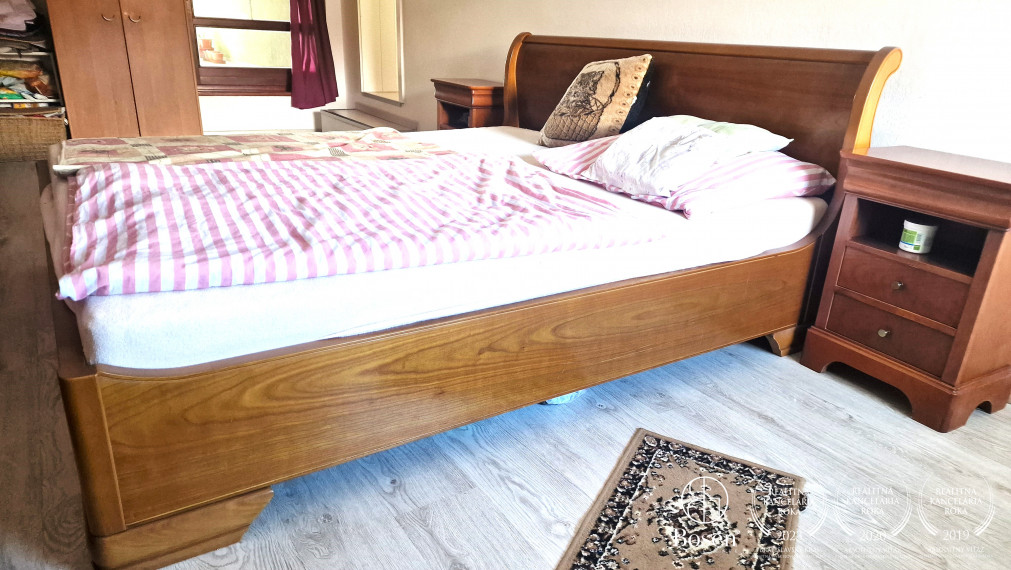 BOSEN | Rodinný dom s dvoma bytovými jednotkami