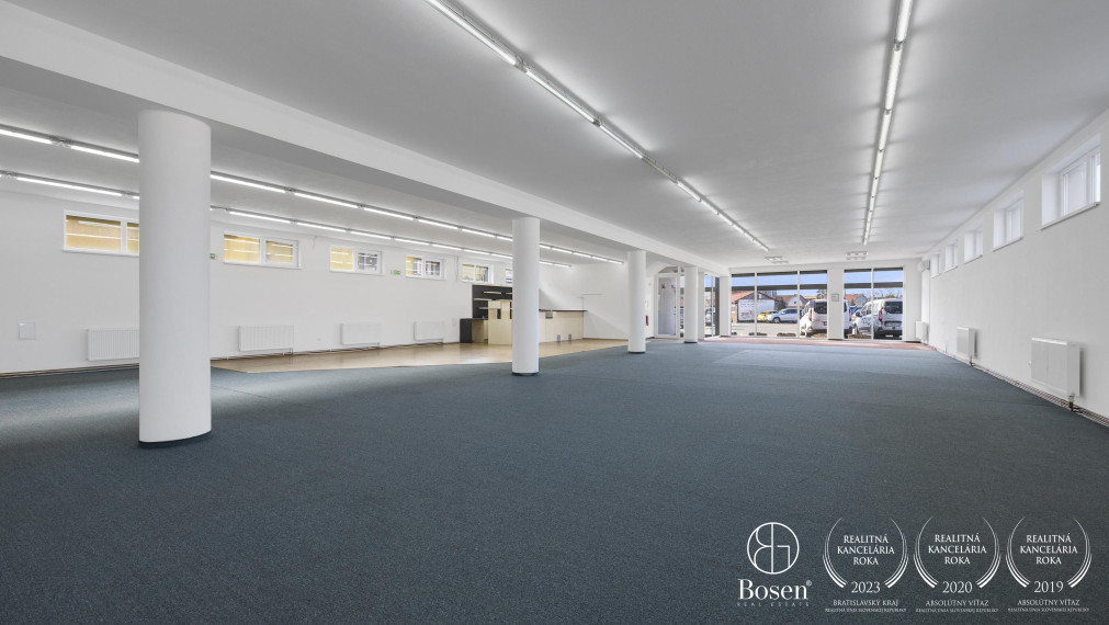 Obchodný priestor oproti OD Kaufland s bezproblémovým parkovaním