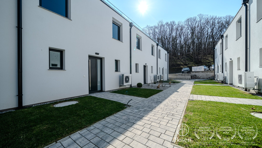 BOSEN | 5 izb. rodinné domy v pokojnej časti Hainburgu