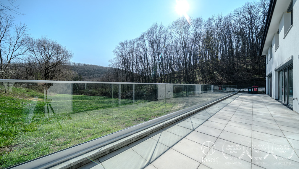 BOSEN | 5 izb. rodinné domy v pokojnej časti Hainburgu