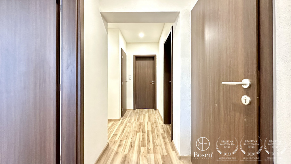 BOSEN | Slnečný 3 izbový byt v novostavbe s parkovacím státím, Vidiná, 71,79 m2