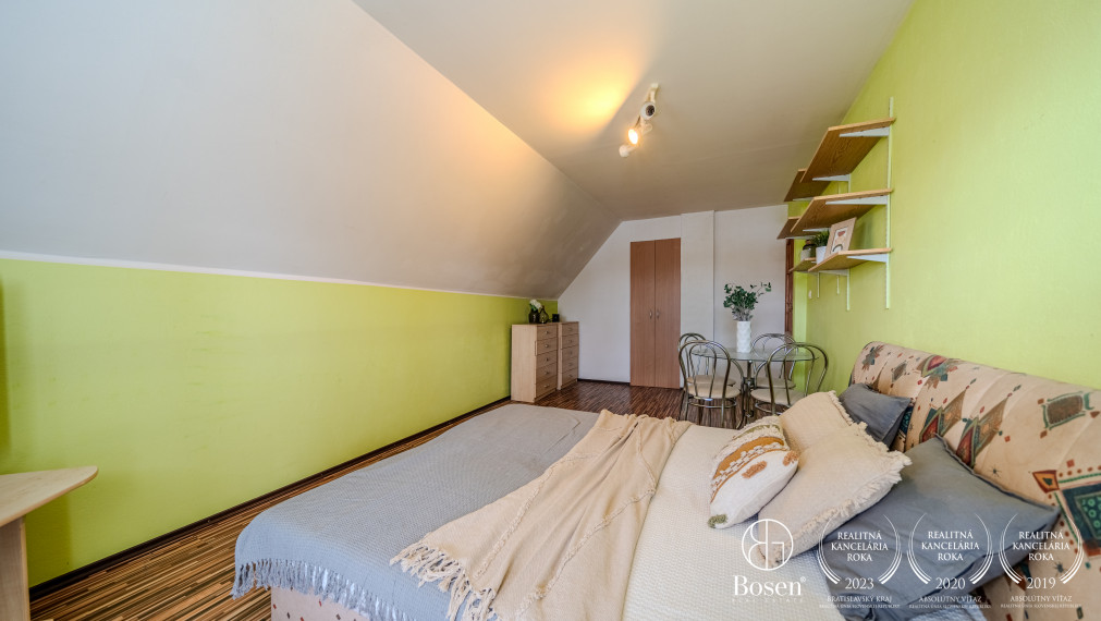 BOSEN | Kompletne zariadený 3 izbový dom pri Jazere, Vajnory