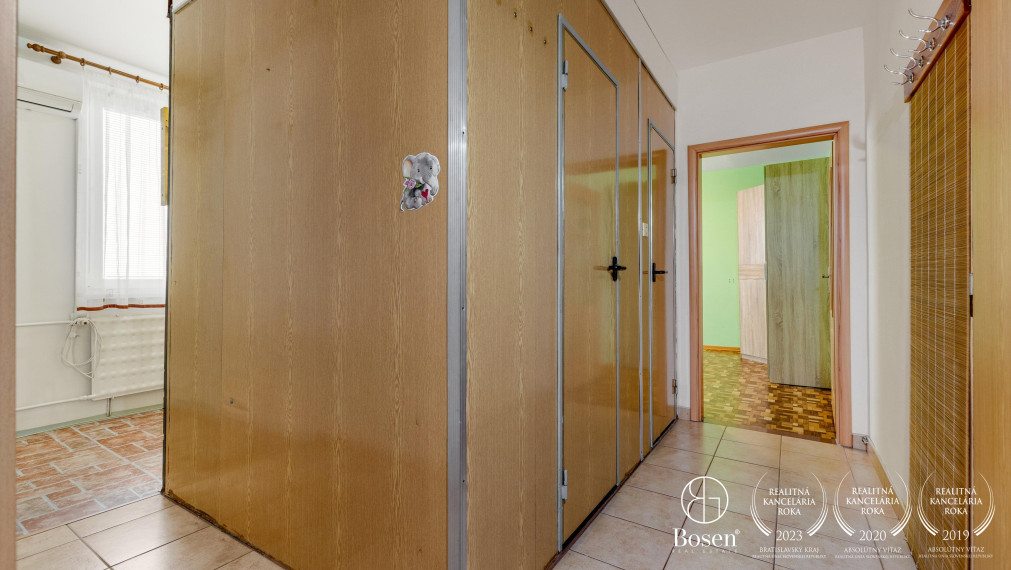 BOSEN | Na prenájom zariadený 2 izbový byt v centre mesta Malacky, Záhorácka