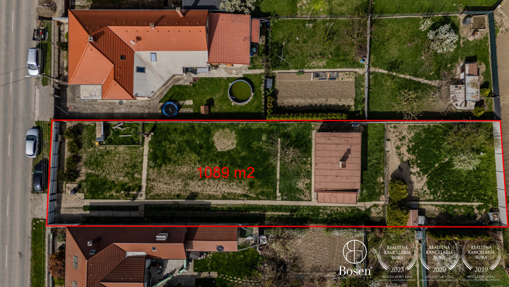 BOSEN | Na predaj rodinný dom s veľkým pozemkom Šúrovce