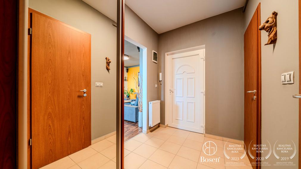 BOSEN | 2 izbový  zariadený byt, v projekte Rajka park