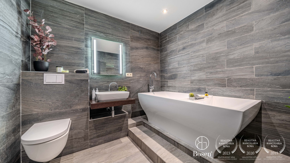 REZERVOVANÉ - BOSEN | 3 izbový byt s dvoma loggiami na predaj, Petržalka