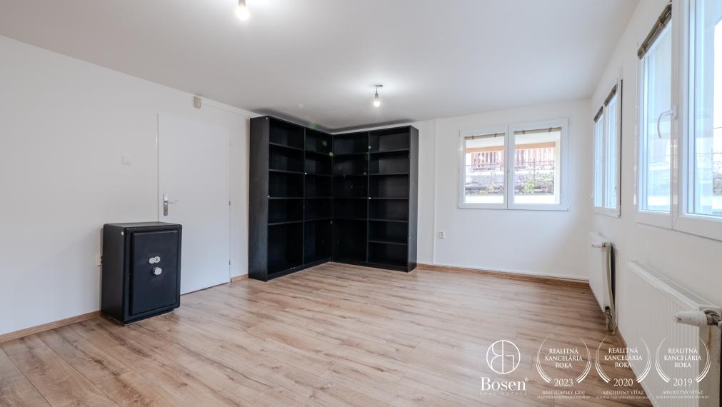 BOSEN | Prenájom kancelárskych priestorov, Bratislava - Ružinov, Jakabová ul., 97 m2