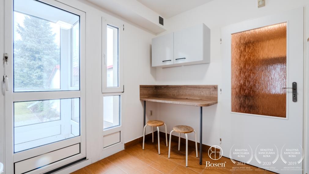 BOSEN | Prenájom kancelárskych priestorov, Bratislava - Ružinov, Jakabová ul., 97 m2