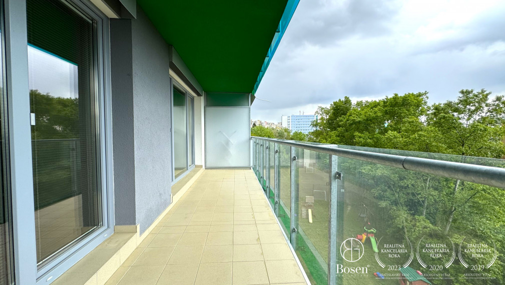 BOSEN | Nezariadený 2 izbový byt s parkovacím státím a kobkou, Kramáre, 71 m2