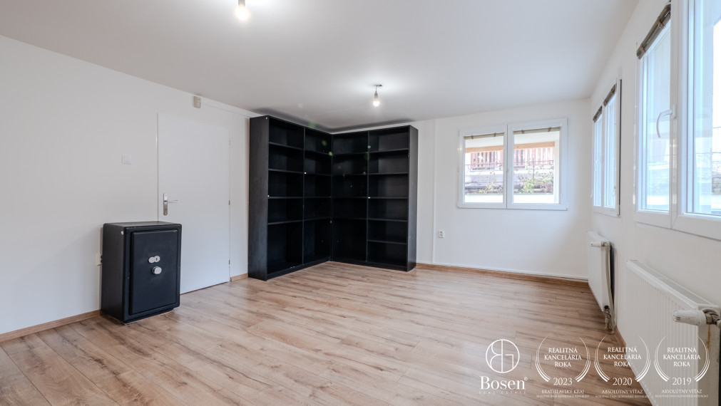 BOSEN | Prenajaté  rodinný dom, Bratislava - Ružinov, Jakabová ul., 97 m2