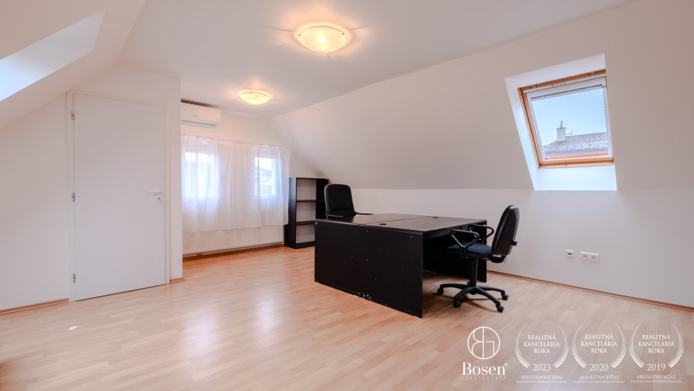 BOSEN | Prenajaté  rodinný dom, Bratislava - Ružinov, Jakabová ul., 97 m2