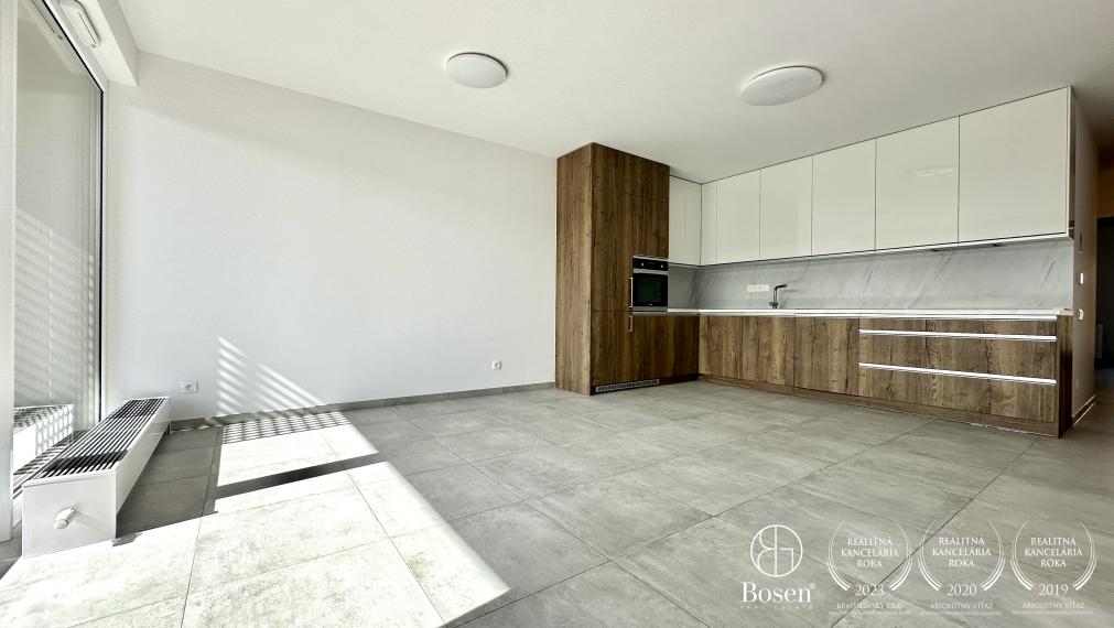 BOSEN | PRENAJATÉ 3 izbový byt s garážovým státím v novostavbe pri Mýte