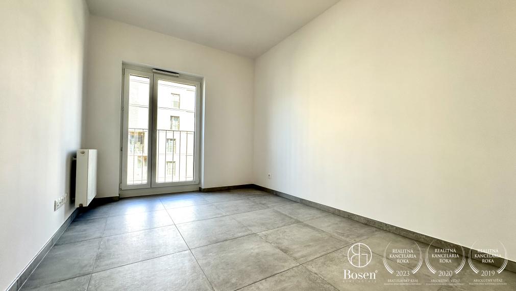 BOSEN | PRENAJATÉ 3 izbový byt s garážovým státím v novostavbe pri Mýte