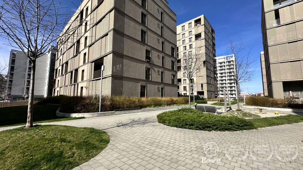 BOSEN | PRENAJATÉ 3 izbový byt s garážovým státím v novostavbe pri Mýte