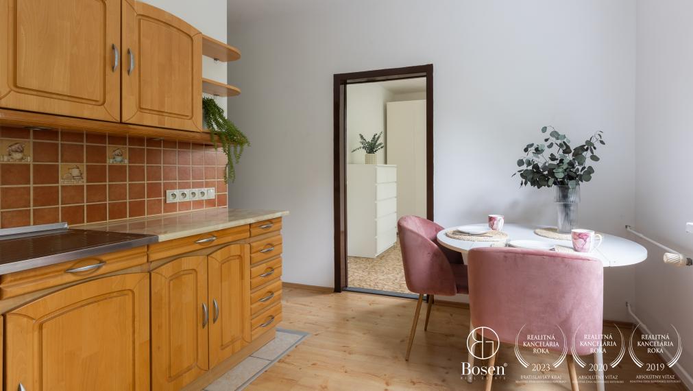 BOSEN | Veľký 4 izb. byt na prenájom, aj jednotlivcom, Novomestského 39, Nitra - Klokočina, 84m2