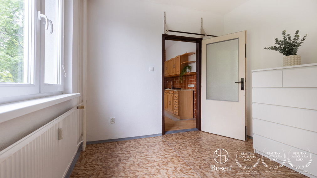 BOSEN | Veľký 4 izb. byt na prenájom, aj jednotlivcom, Novomestského 39, Nitra - Klokočina, 84m2