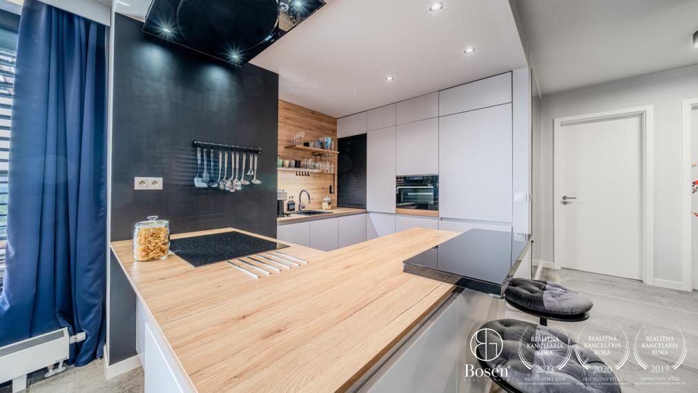 BOSEN | Nadštandardný 3 izbový byt s veľkou terasou a skladom v projekte FLAT 75, Petržalka, 110 m2